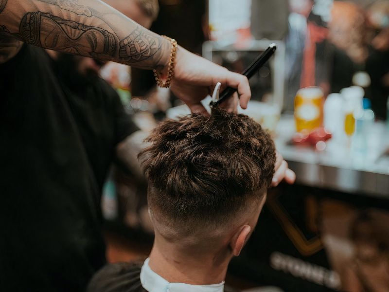 Cortes de pelo elegantes a domicilio